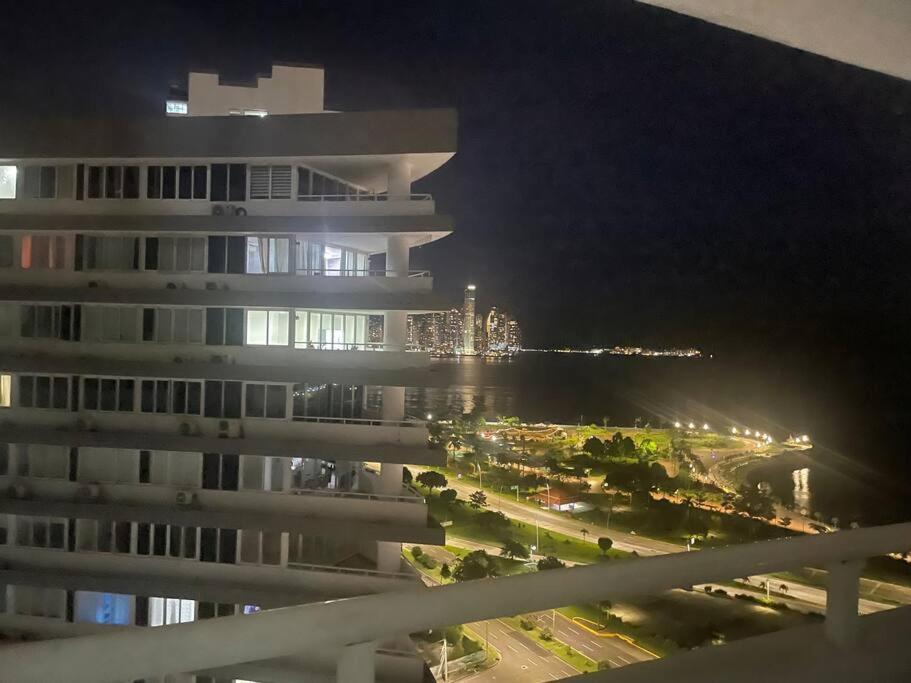 Appartement Hermoso Apartamento Con Una De Las Mejores Vistas à Panama  Extérieur photo